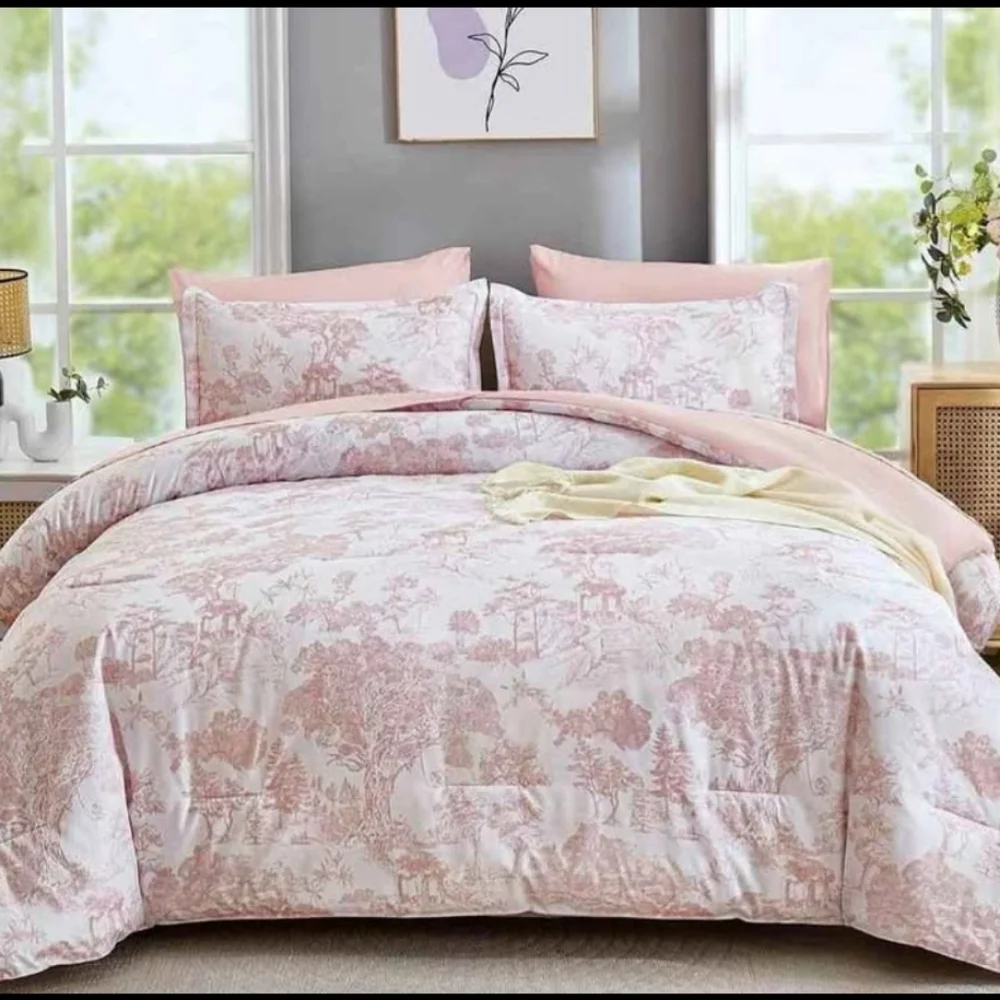 Quilt With Shams Toile Print Botanical Pink Lightweight Full/queen